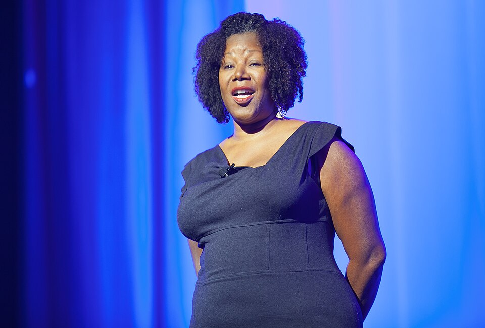 Ruby Bridges speaking to an audience about her experiences
