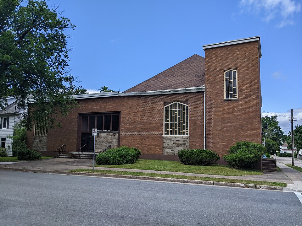 A synagogue building with a Star of David